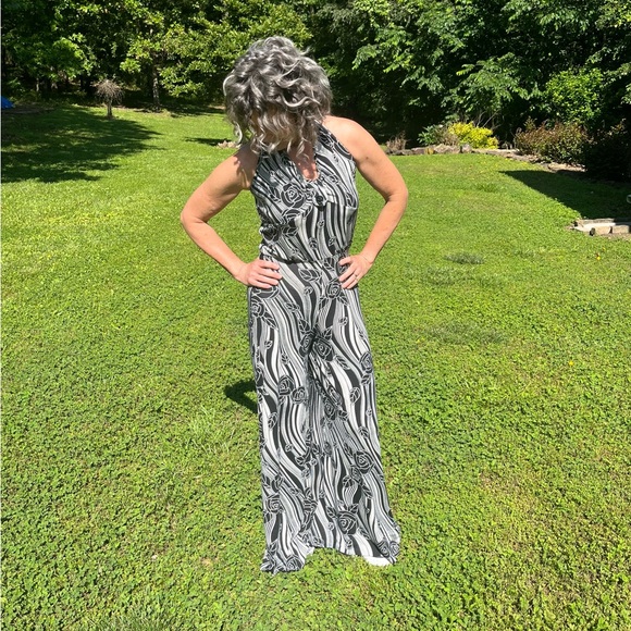 Stylish Black and White Palazzo Halter Jumpsuit - Picture 5 of 5